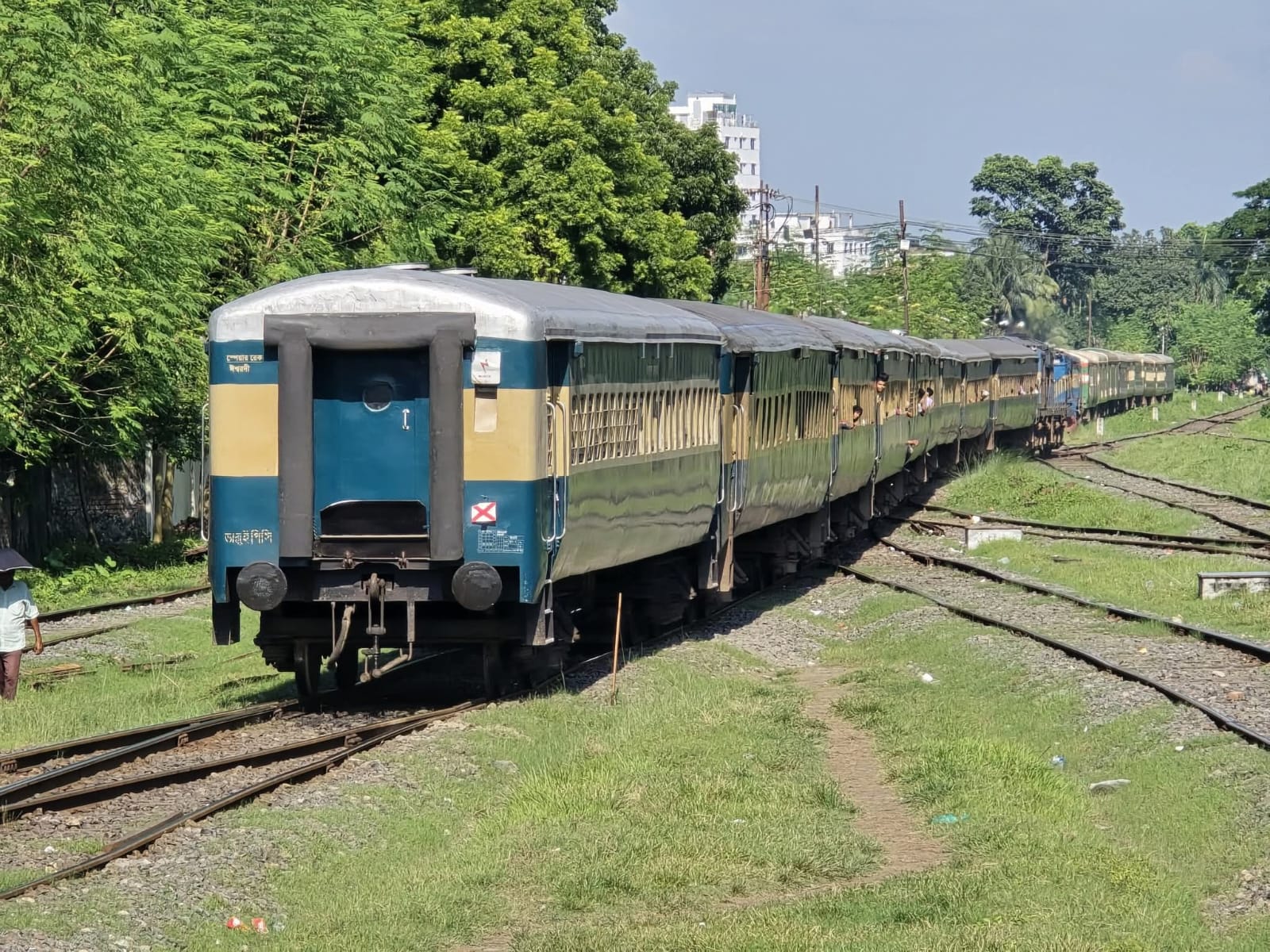 TUNGIPARA EXPRESS - Image 1